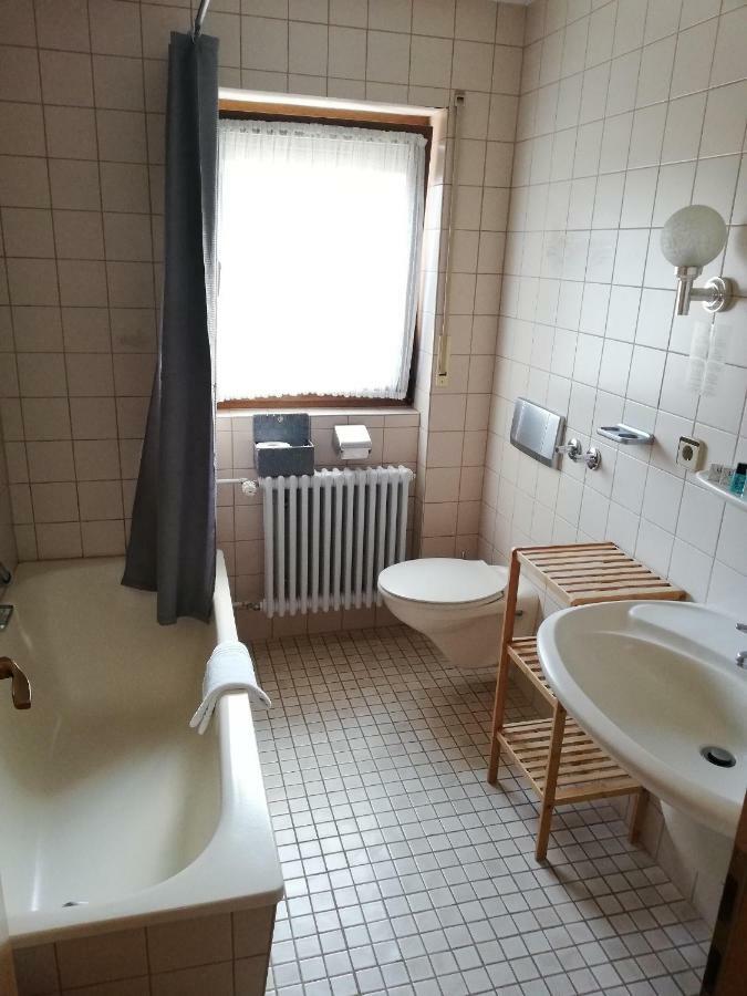Rötenbach Gaestehaus Roessle מראה חיצוני תמונה