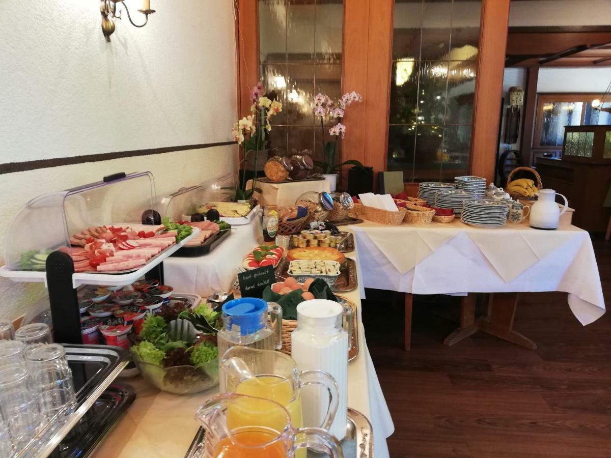 Rötenbach Gaestehaus Roessle מראה חיצוני תמונה